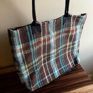 DASH & ALBERT Handwoven Tote Bag